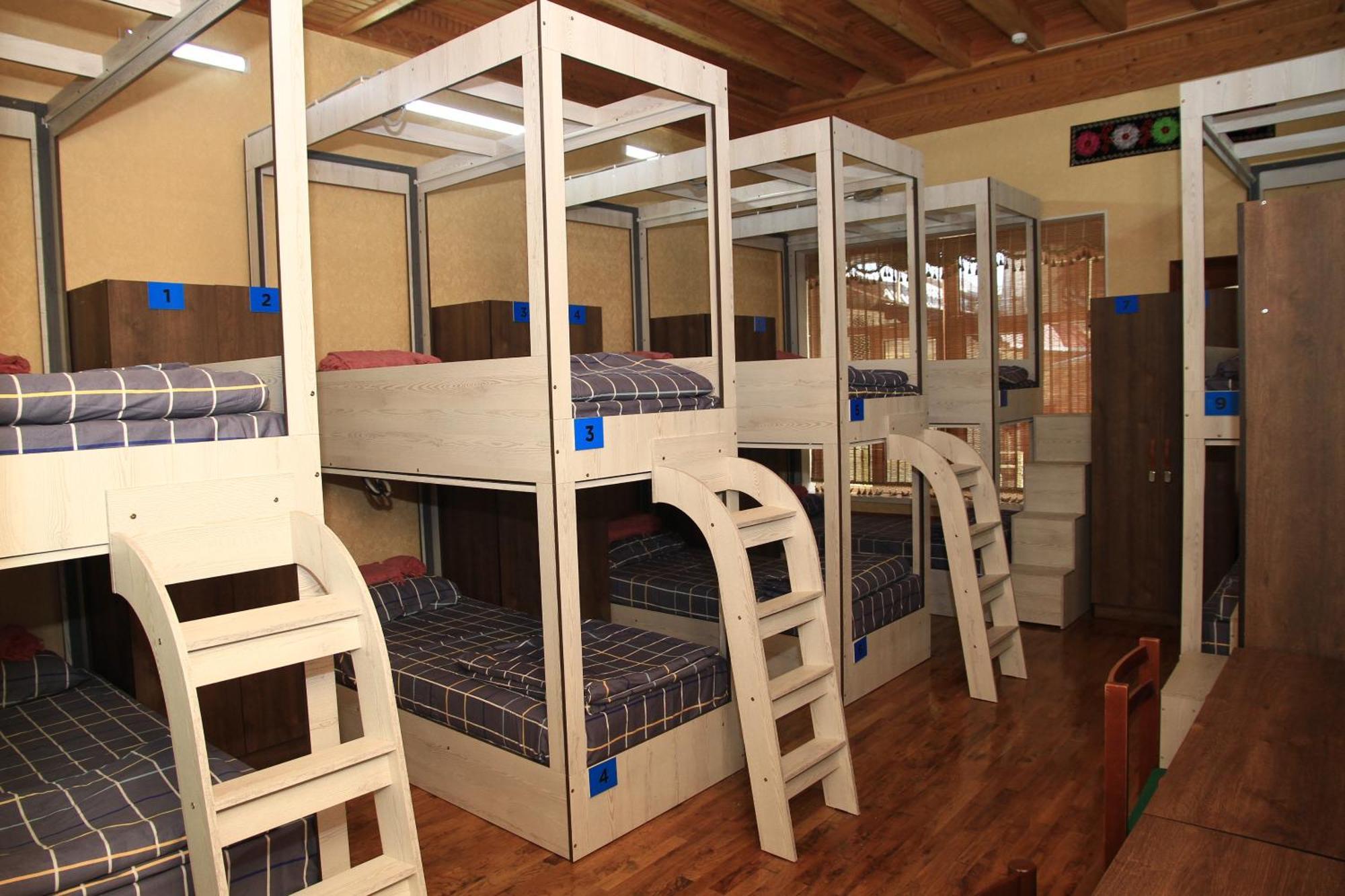 Yellow Hostel 두샨베 외부 사진