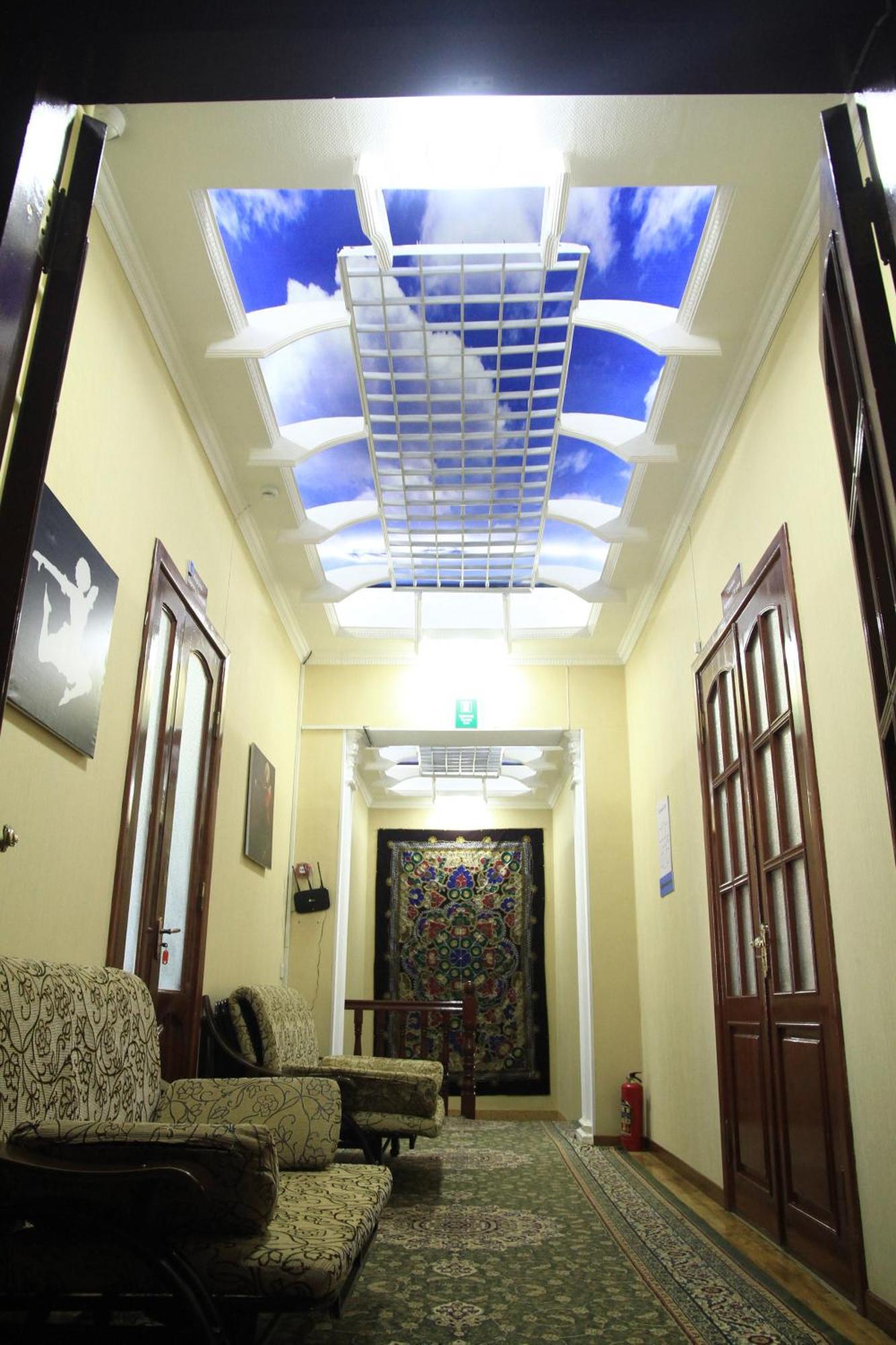 Yellow Hostel 두샨베 외부 사진