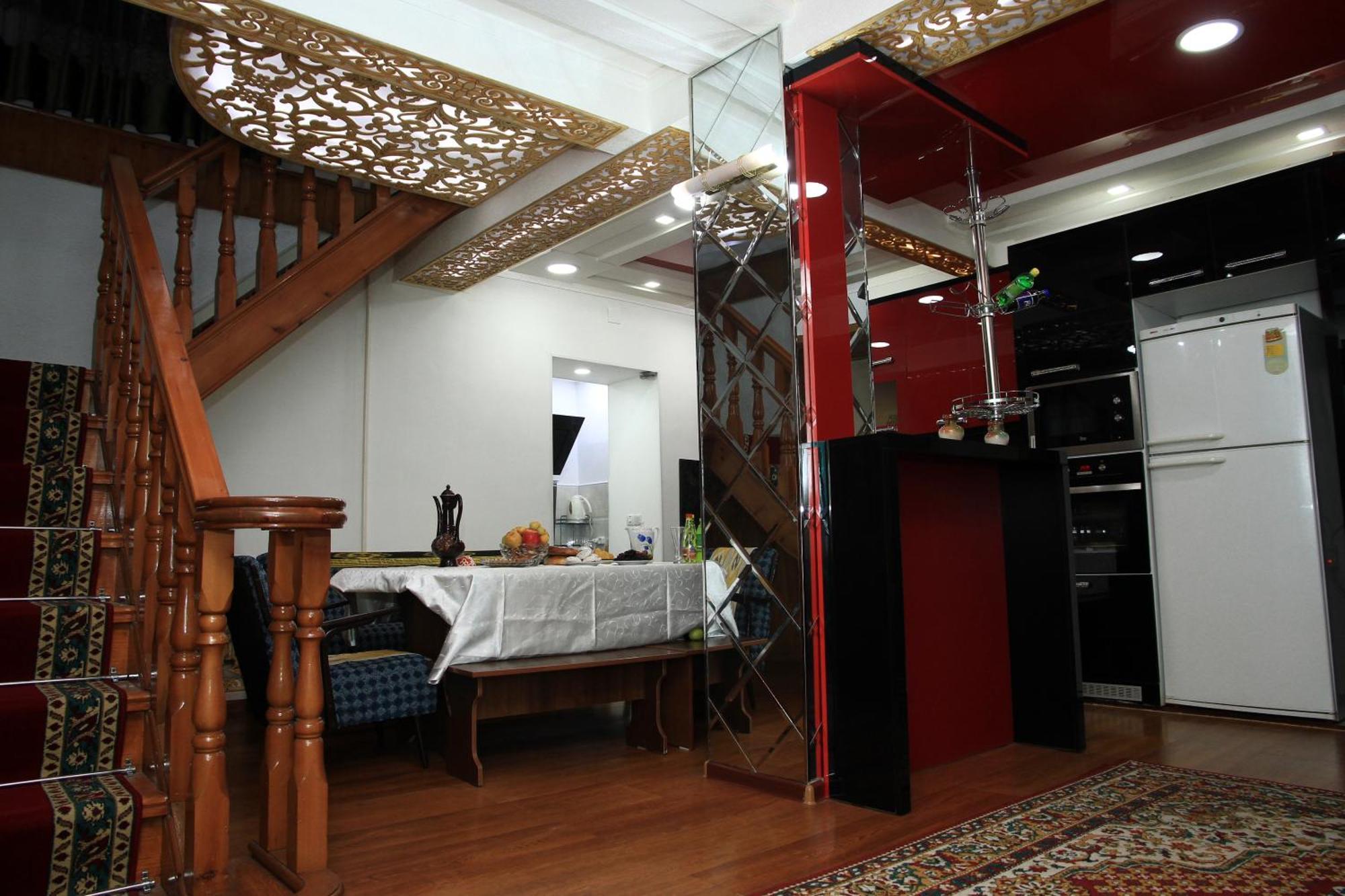 Yellow Hostel 두샨베 외부 사진