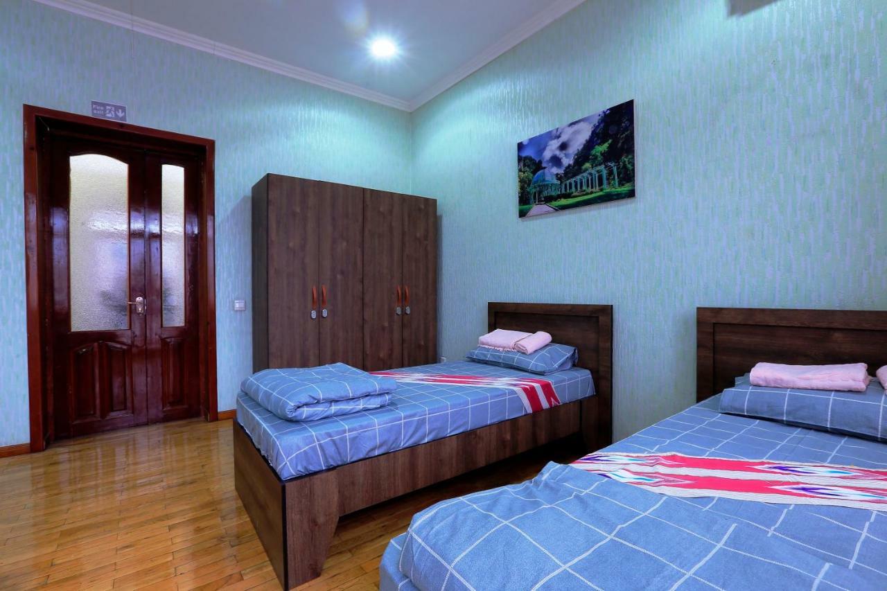Yellow Hostel 두샨베 외부 사진