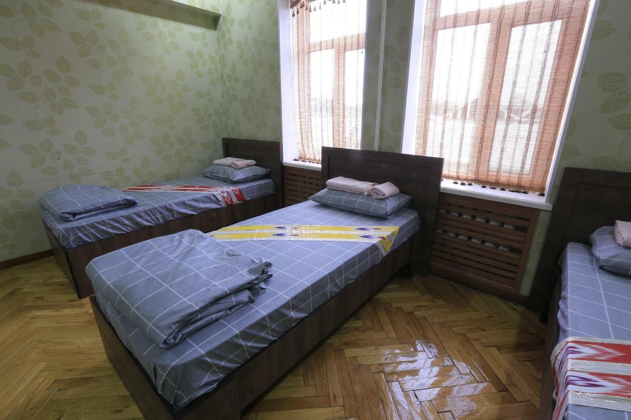 Yellow Hostel 두샨베 외부 사진