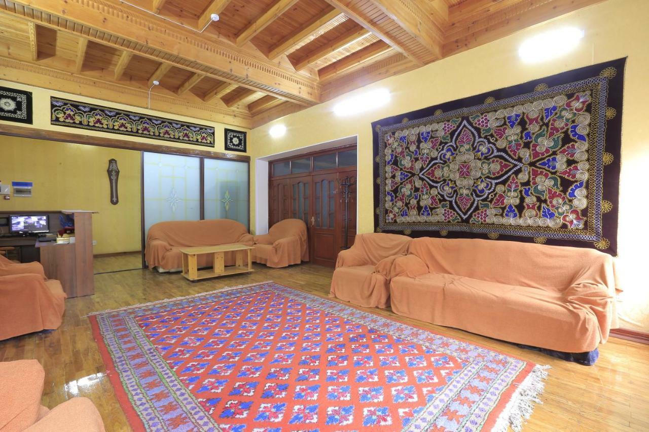 Yellow Hostel 두샨베 외부 사진