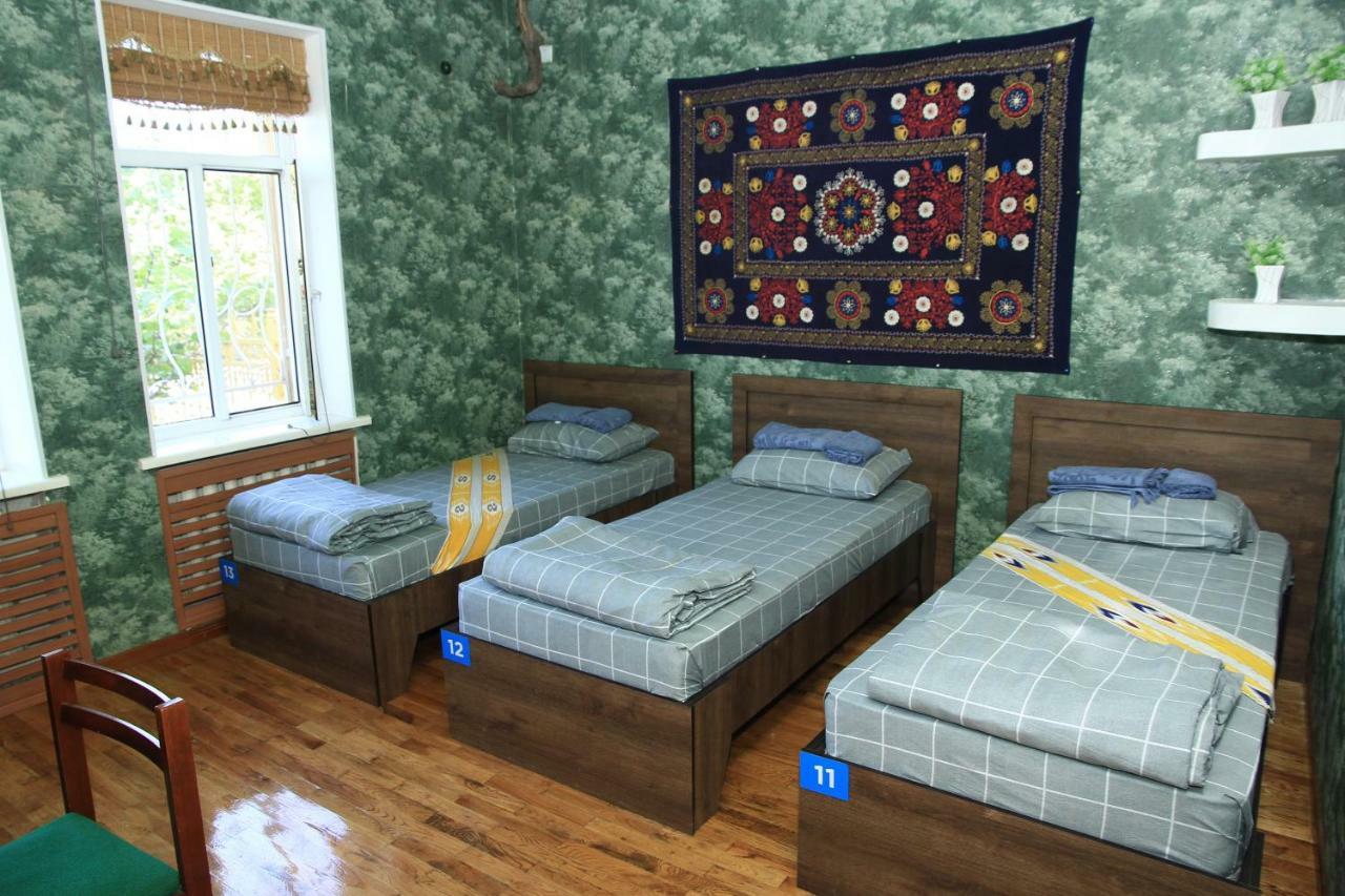Yellow Hostel 두샨베 외부 사진