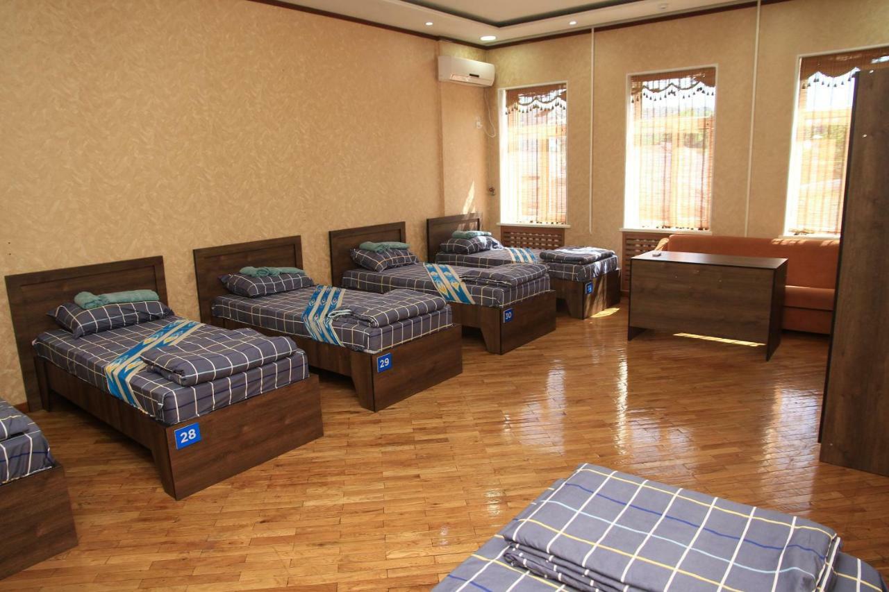 Yellow Hostel 두샨베 외부 사진